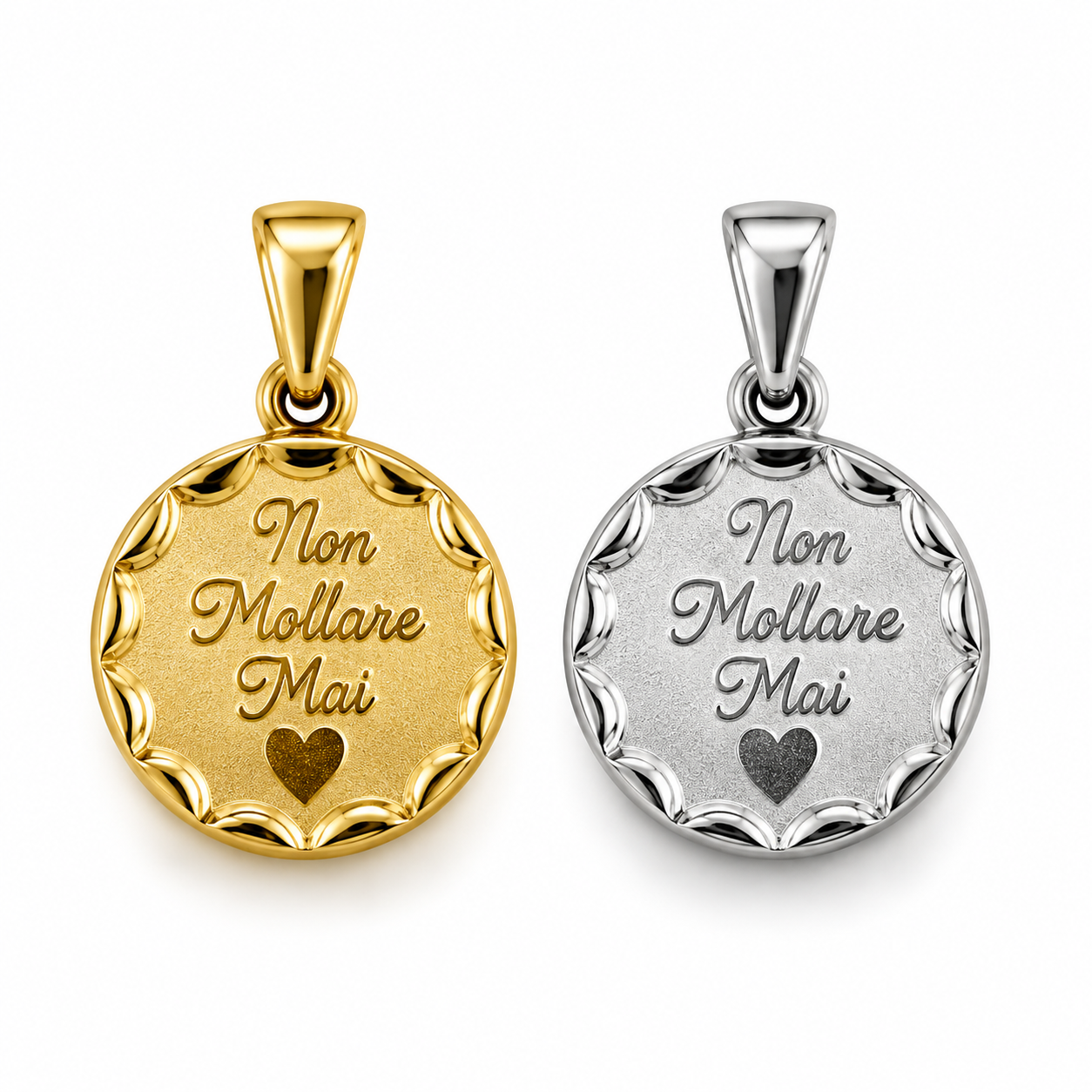 Ciondolo Non Mollare Mai, versioni gold e silver