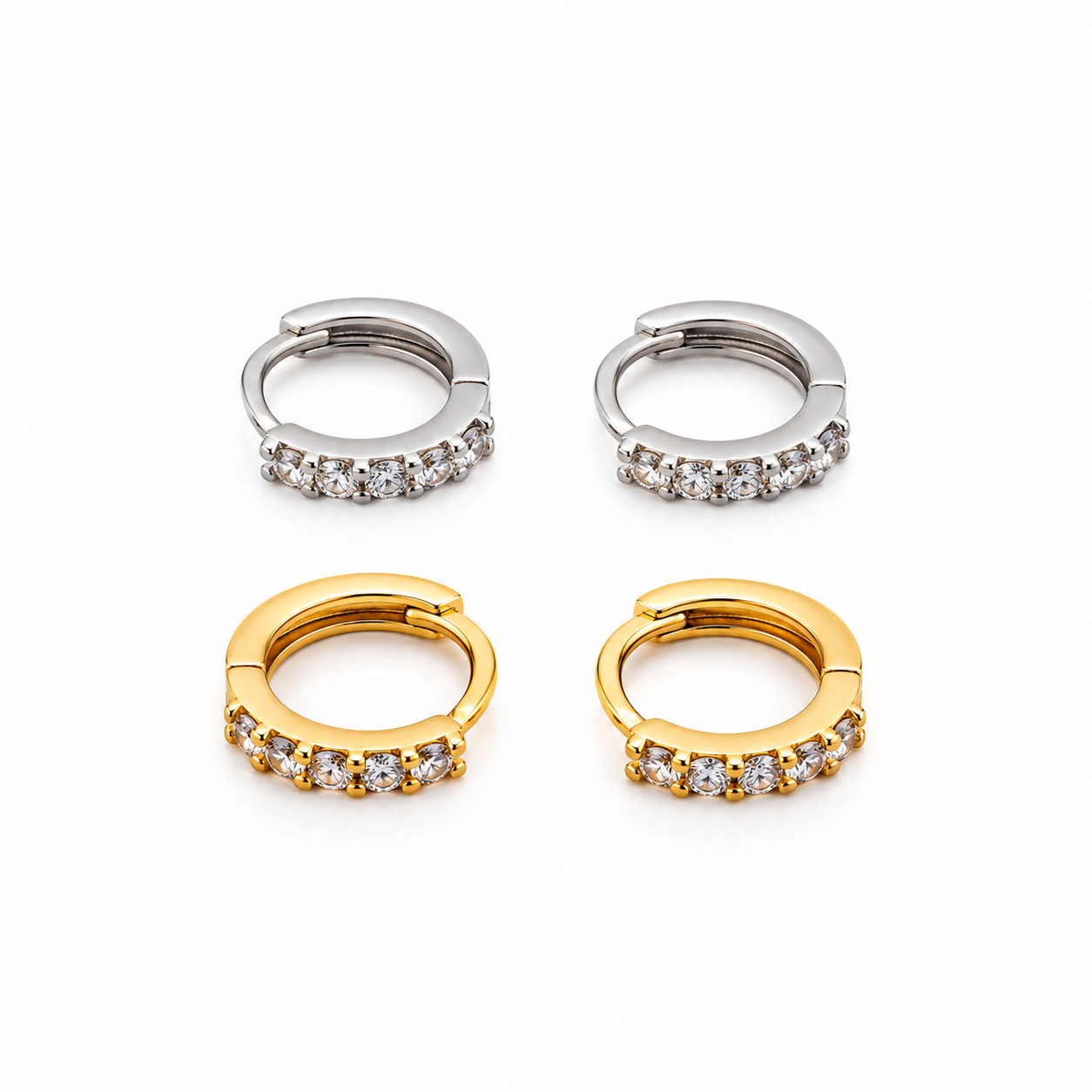 Orecchini Nano Hoop con fila di punti luce, versione silver e versione gold